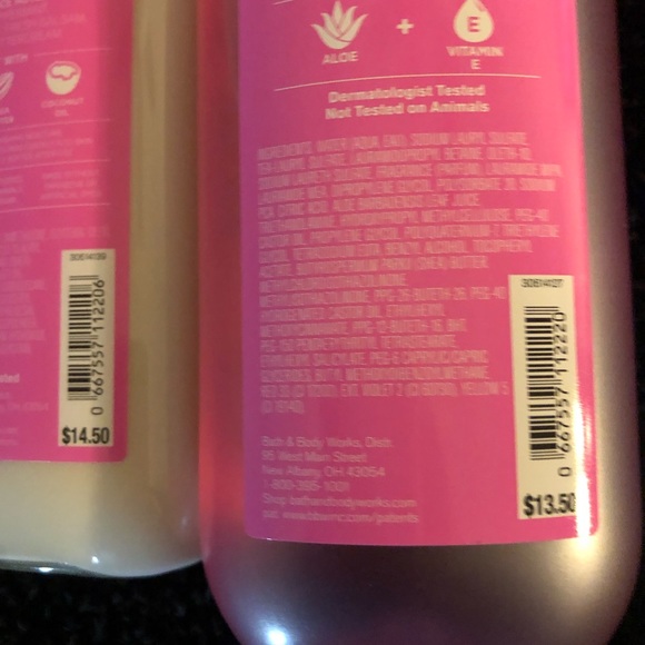 Twisted Peppermint Full Size Shower Gel and Body Lotion (10 oz & 8 oz) - Picture 7 of 7